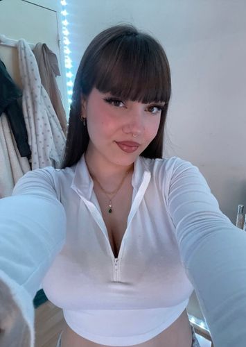 Fanny OnlyFans jeunes photo 4 créatrice française vérifiée
